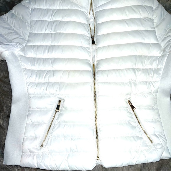 New Winter Jacket - Picture 3 of 6